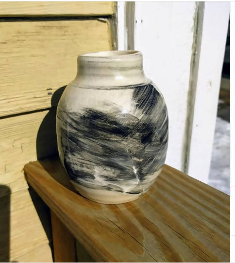 Black and white slip detail vase