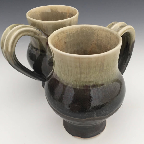 Set of 2 Large Mugs in Matte black and honey luster